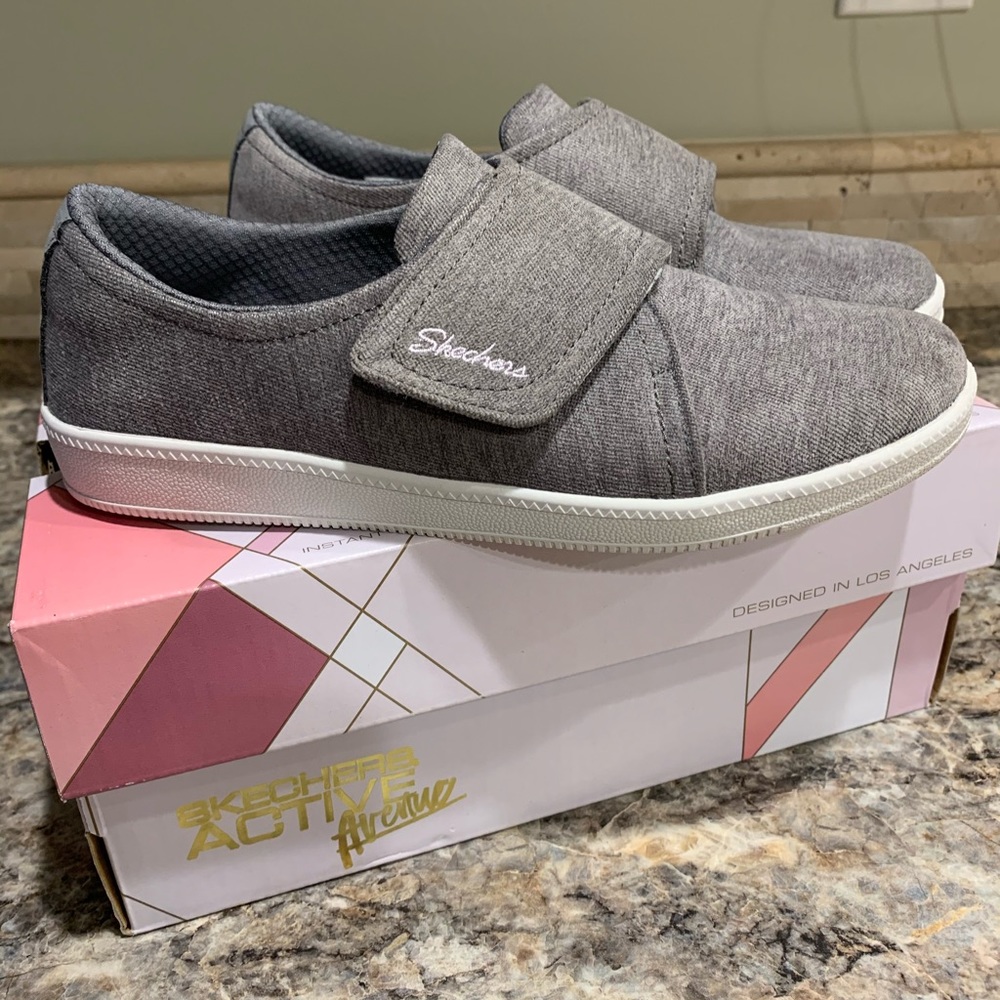 Sketchers Madison Ave memory foam sneakers
